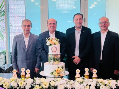 54 ساله شدن نان سحر